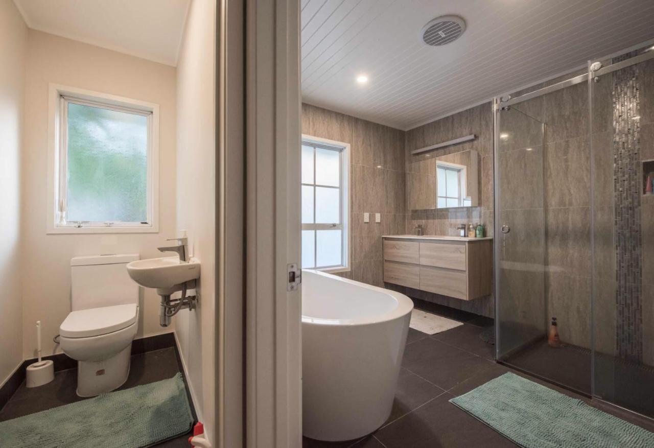 West Room Auckland Exterior photo